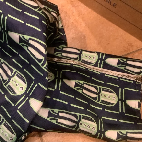 N by Nancy.  African print top - Picture 4 of 6